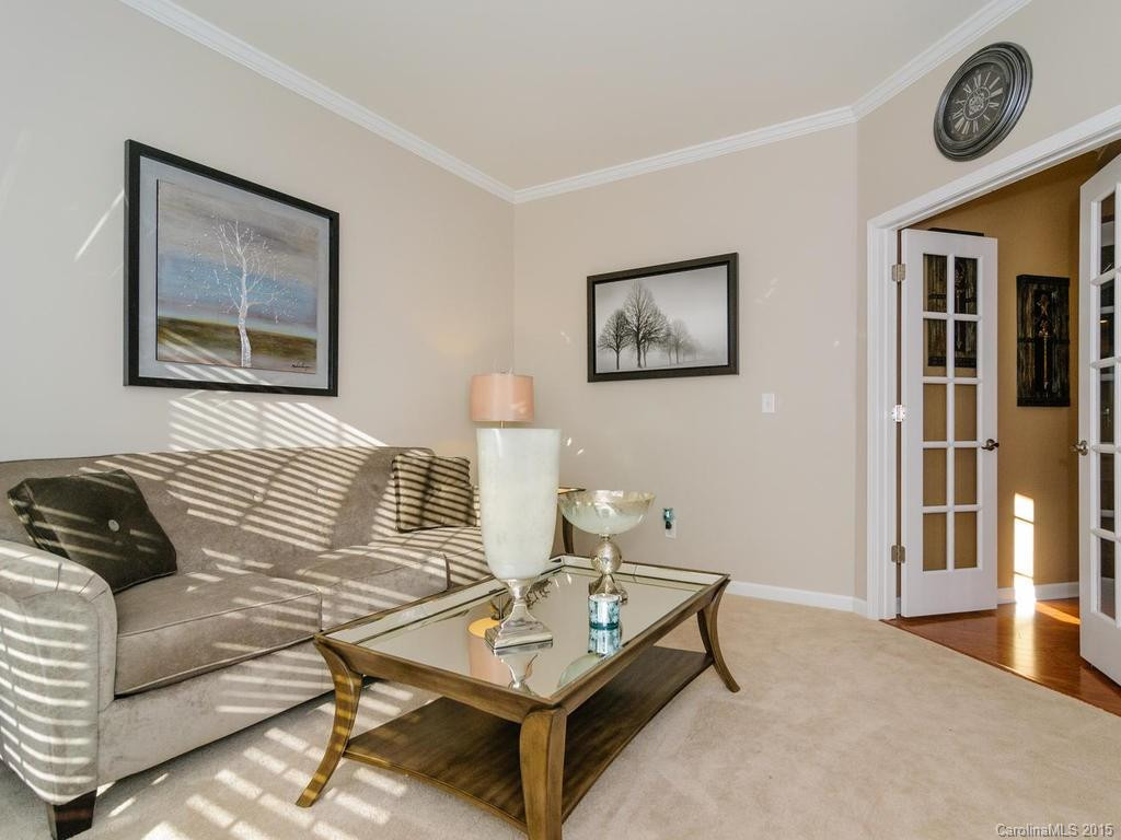 8 Stonebury Drive - Photo 14