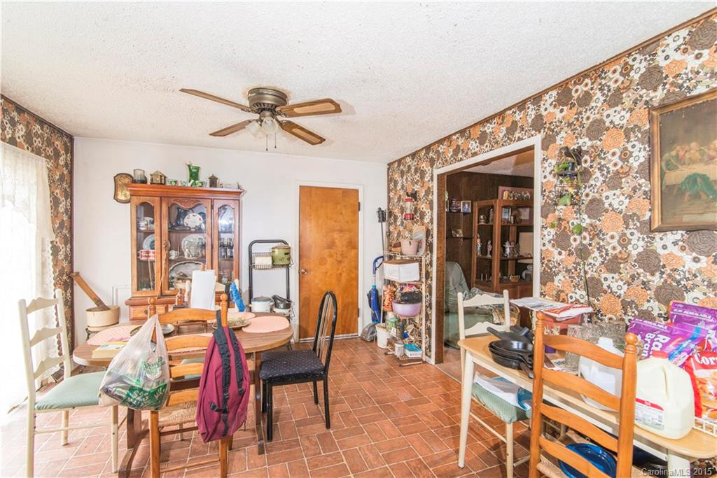 141 Mayberry Drive - Photo 14