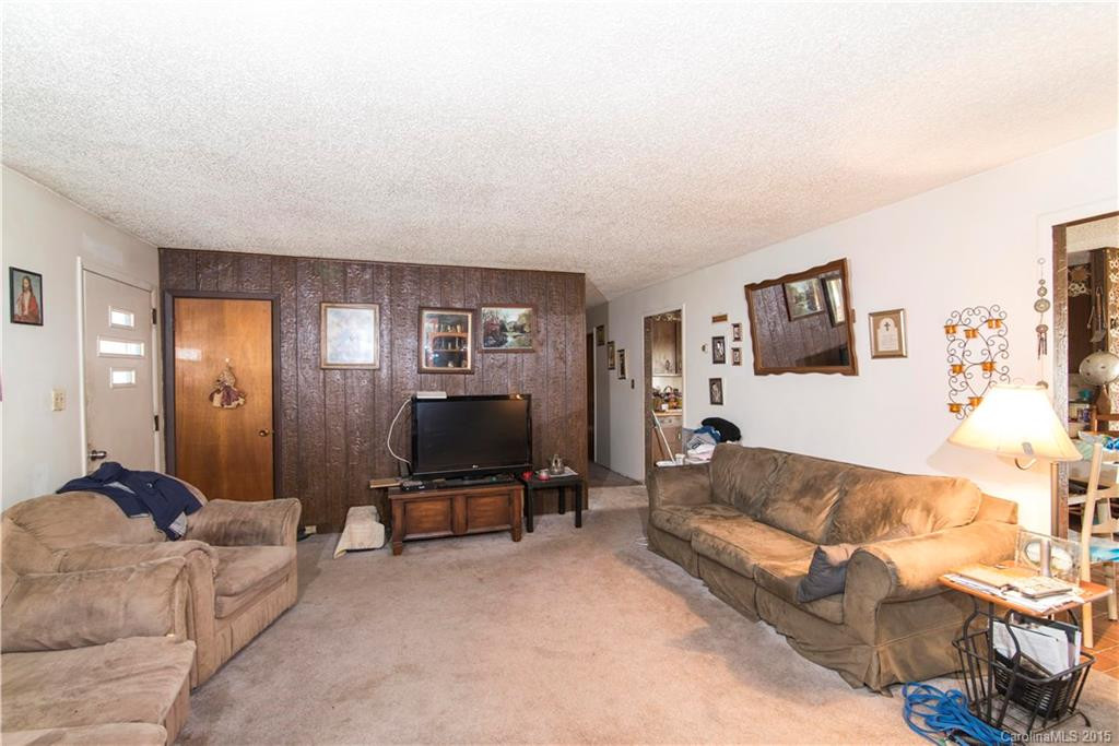 141 Mayberry Drive - Photo 8