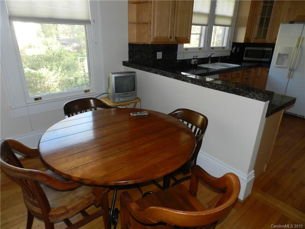 520 4th Avenue - Photo 8