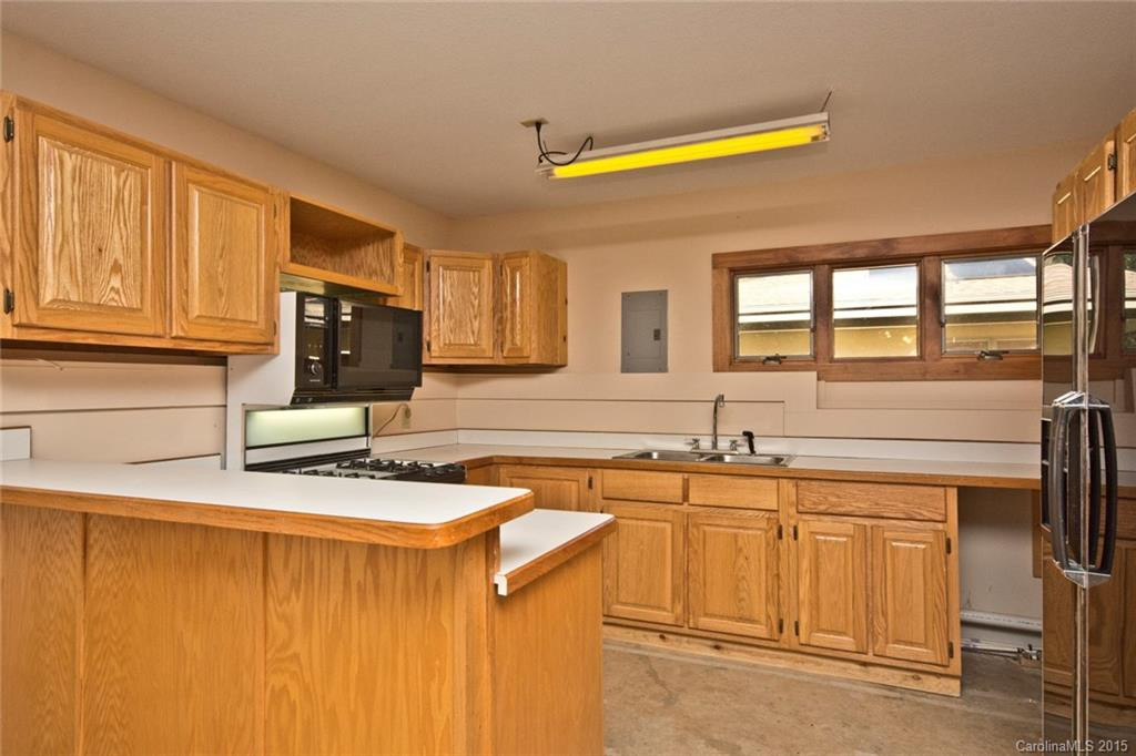 15 Blue Spruce Drive - Photo 24