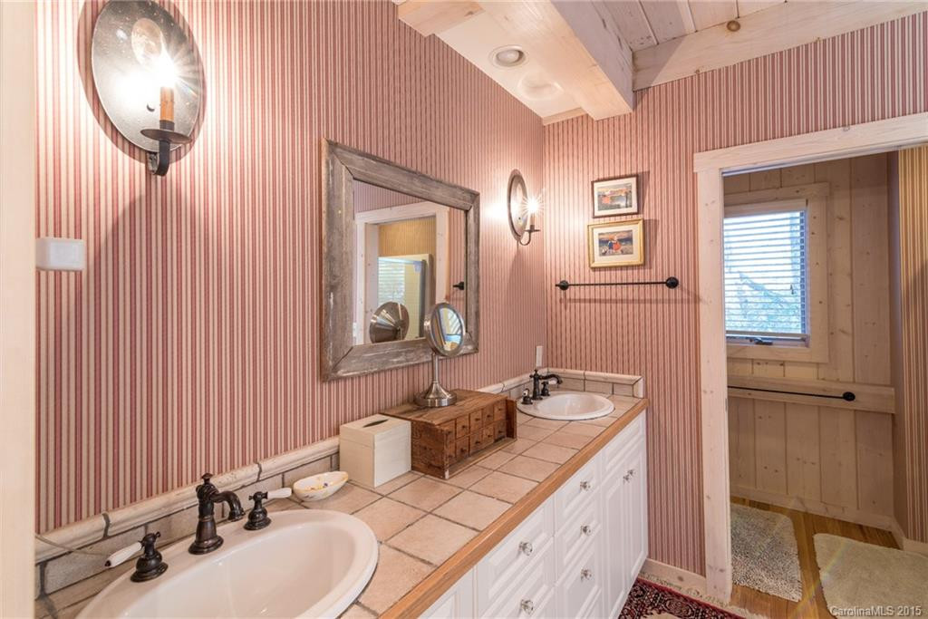103 Shenandoah Terrace #1407 - Photo 16