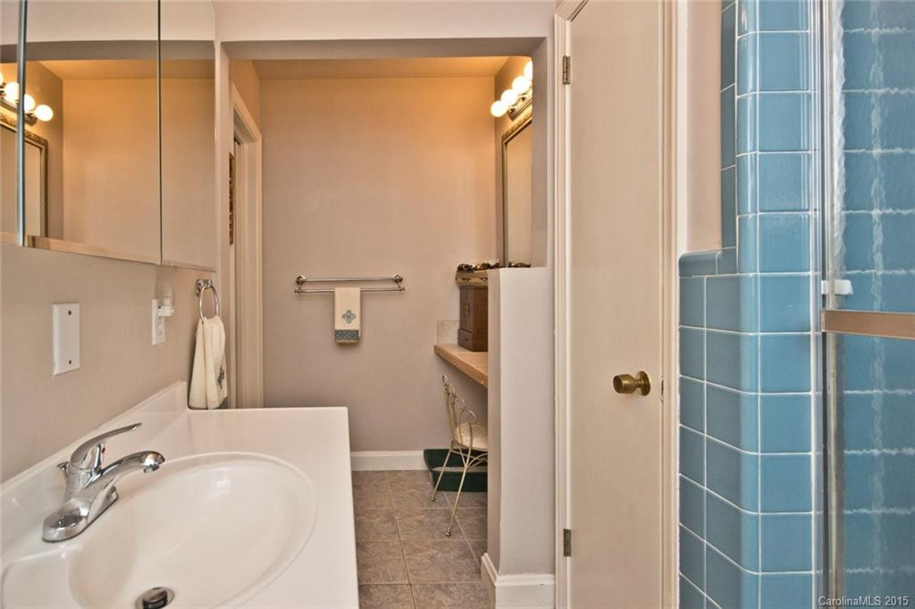 10 Beechwood Road #5 - Photo 17