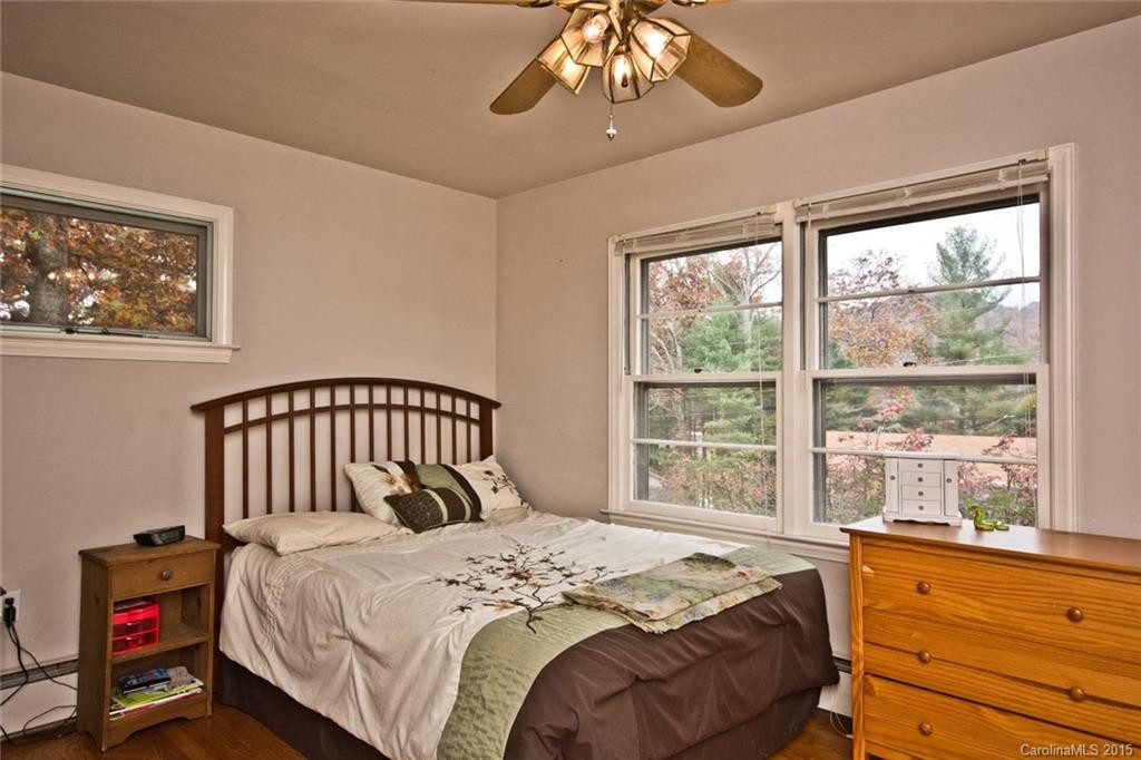 10 Beechwood Road #5 - Photo 18