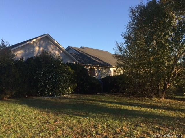 228 Holly Hills Drive - Photo 2