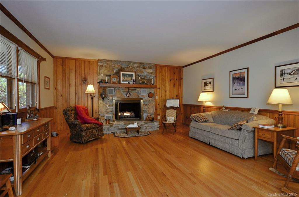 201 Oakwood Lane - Photo 6
