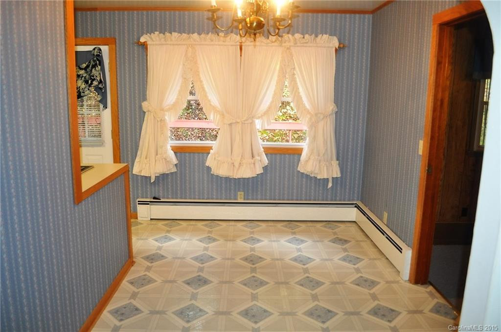 517 Valley Road - Photo 13