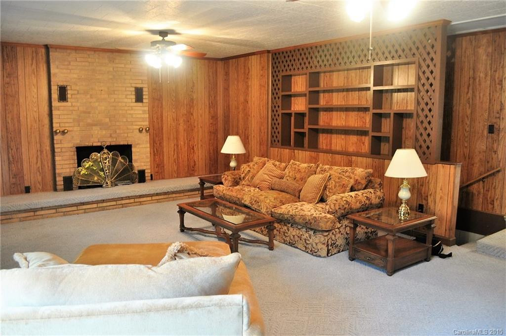 517 Valley Road - Photo 6