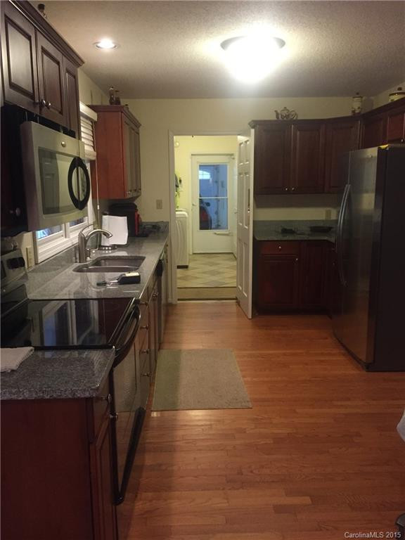 302 RoseHill Road - Photo 6