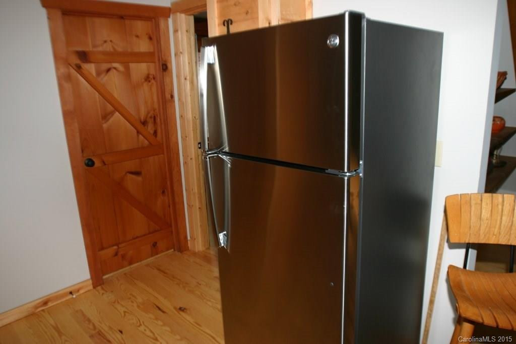 658 Rainbow Circle - Photo 8