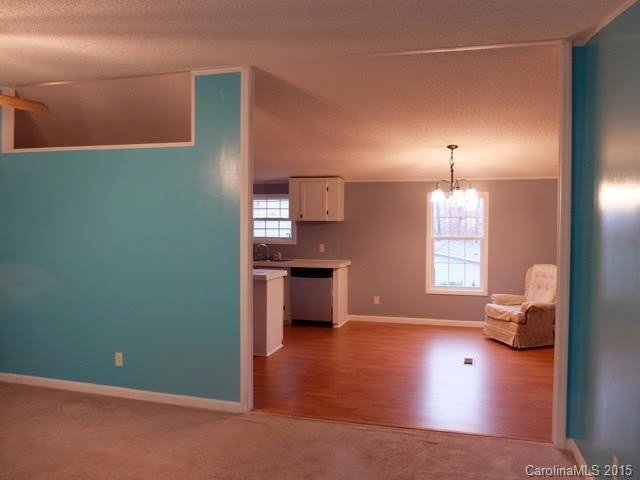 60 Evelyn Acres Drive - Photo 7
