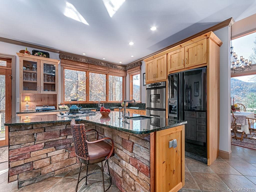 100 Lillian Laurel Lane - Photo 12