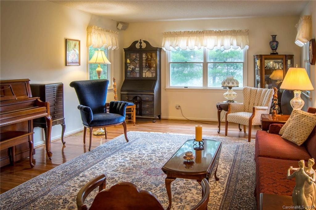 36 Hamilton Drive #36 - Photo 3