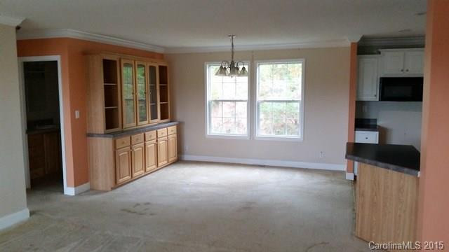 18 Phoenix Circle - Photo 4