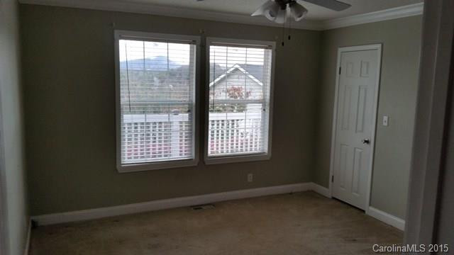 18 Phoenix Circle - Photo 7