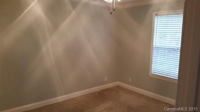 18 Phoenix Circle - Photo 8
