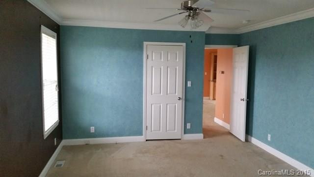 18 Phoenix Circle - Photo 9