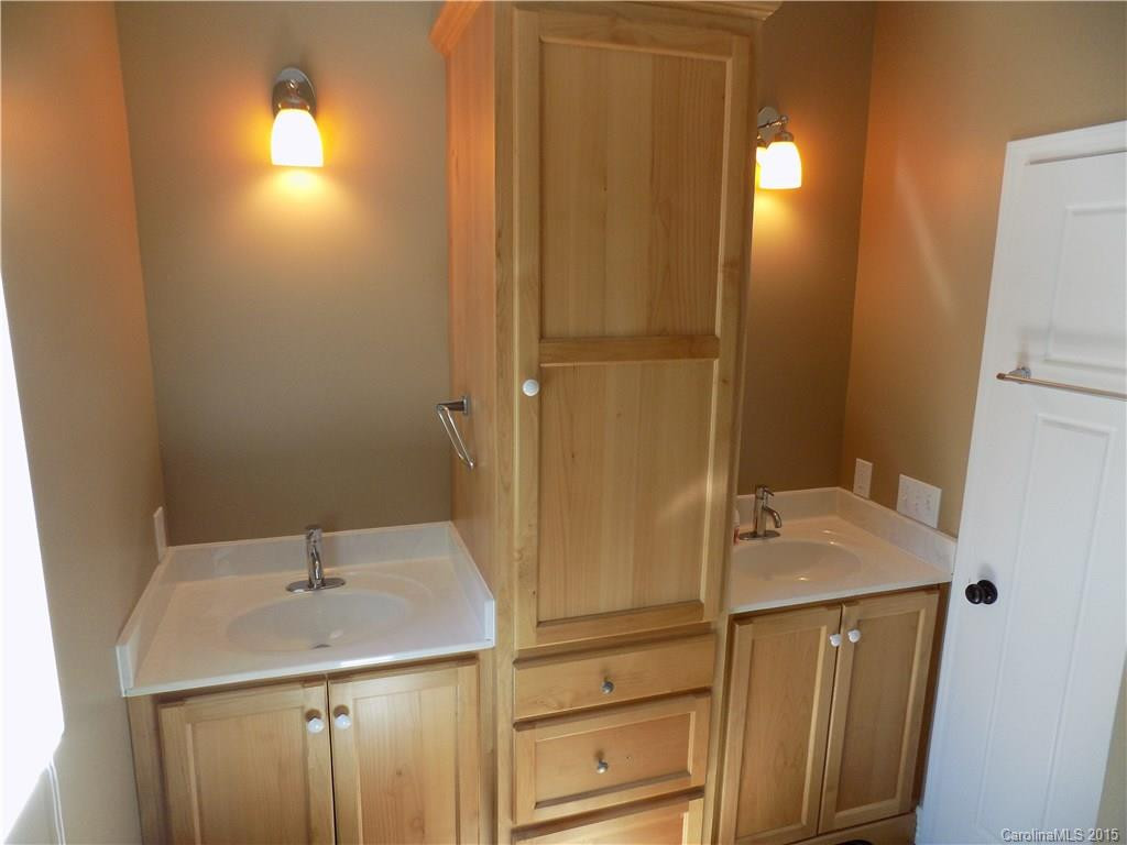 486 Timberland Drive - Photo 10
