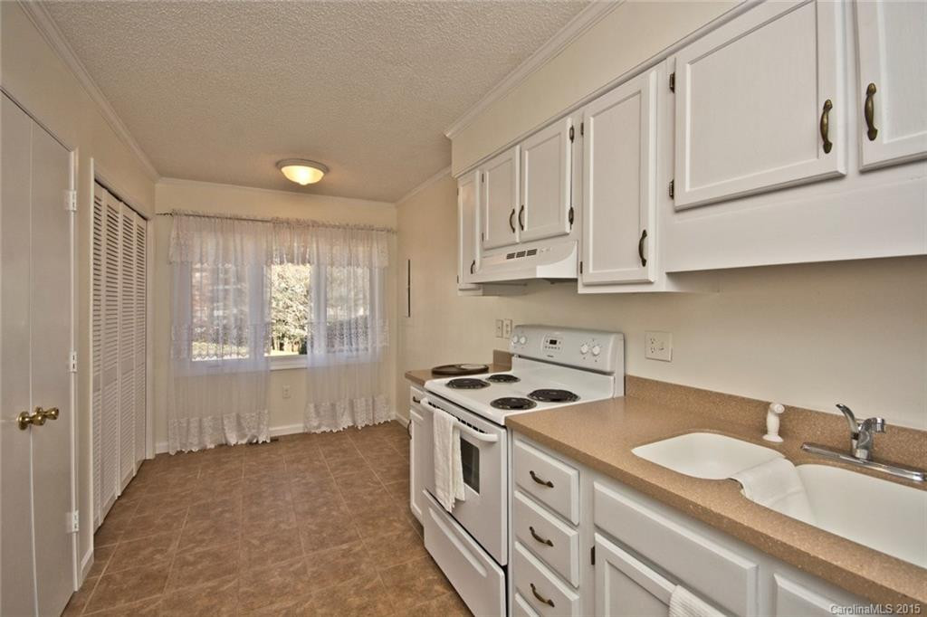 12 Hollybrook Drive #12 - Photo 15