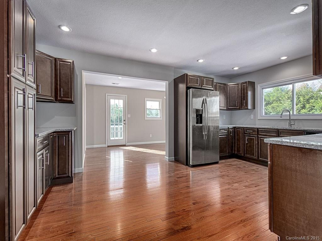 22 Walt Haven Drive - Photo 6