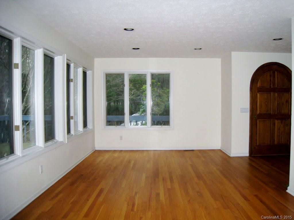 363 Rickel Drive - Photo 3