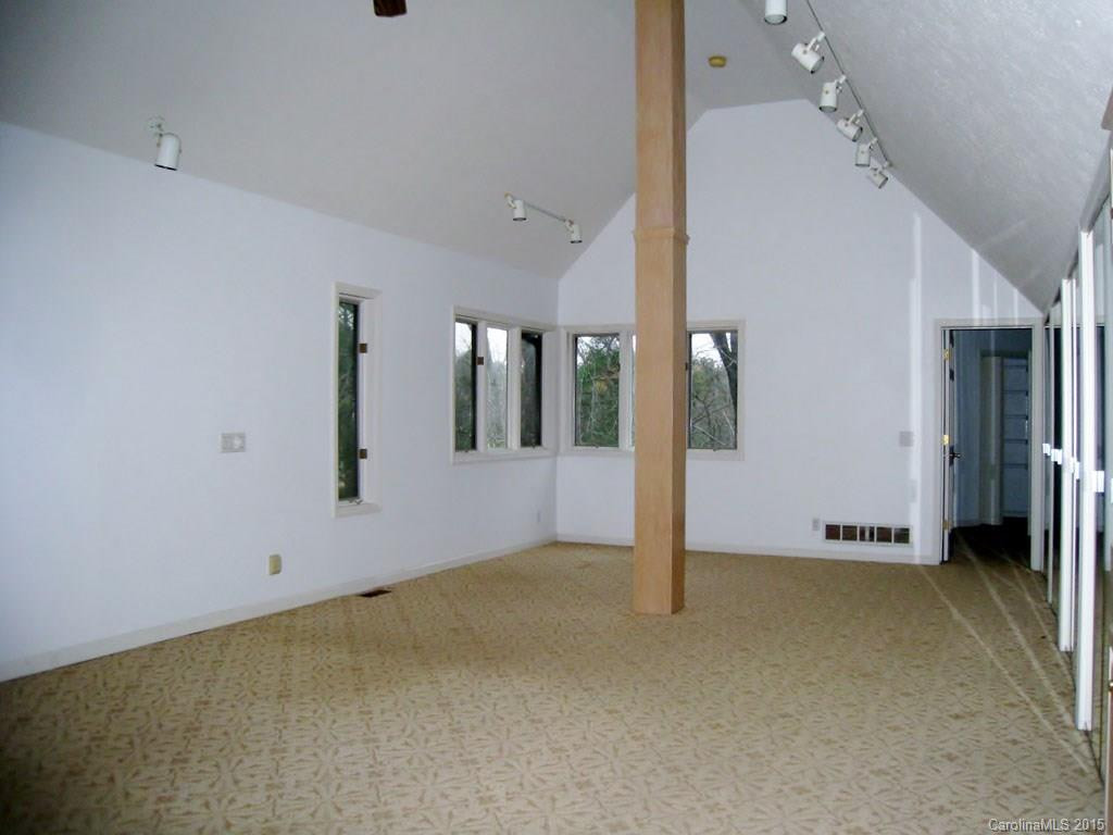 363 Rickel Drive - Photo 8