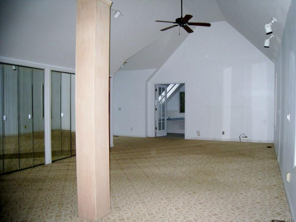 363 Rickel Drive - Photo 9