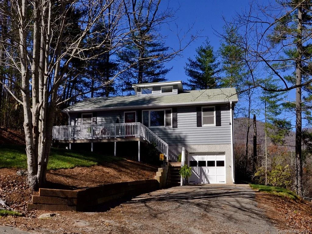 17 Fairview Hills Drive