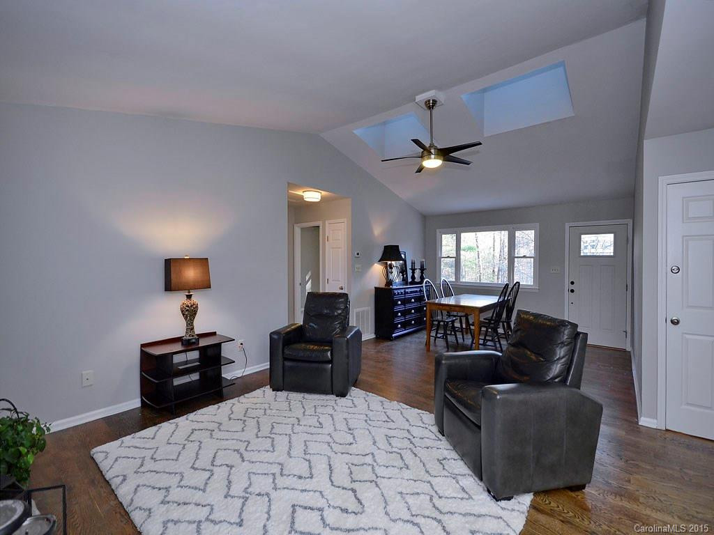 17 Fairview Hills Drive - Photo 3