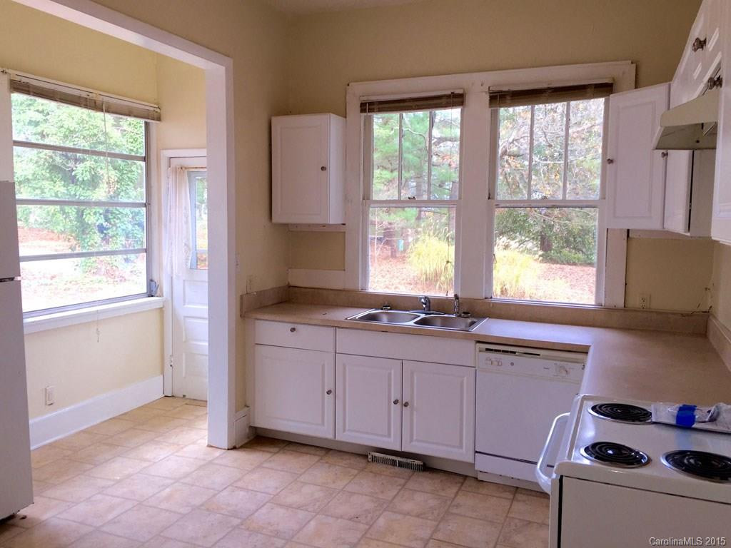 915 Hillcrest Street - Photo 6