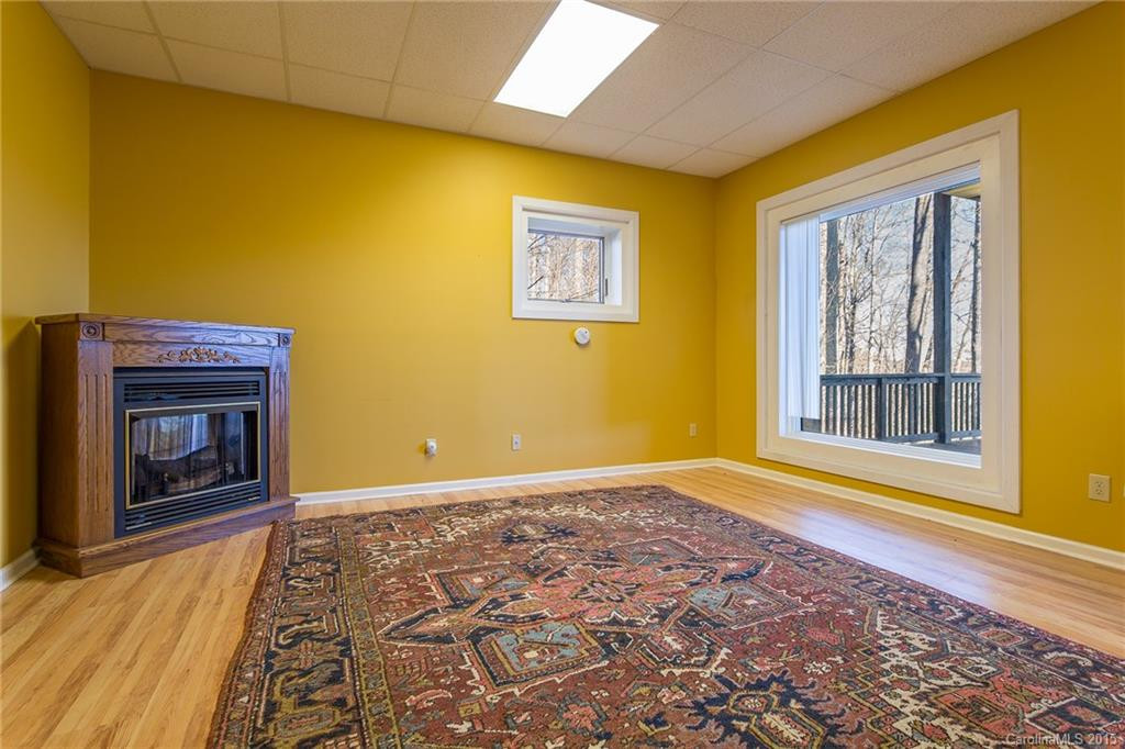 1374 Mountain View Road - Photo 12
