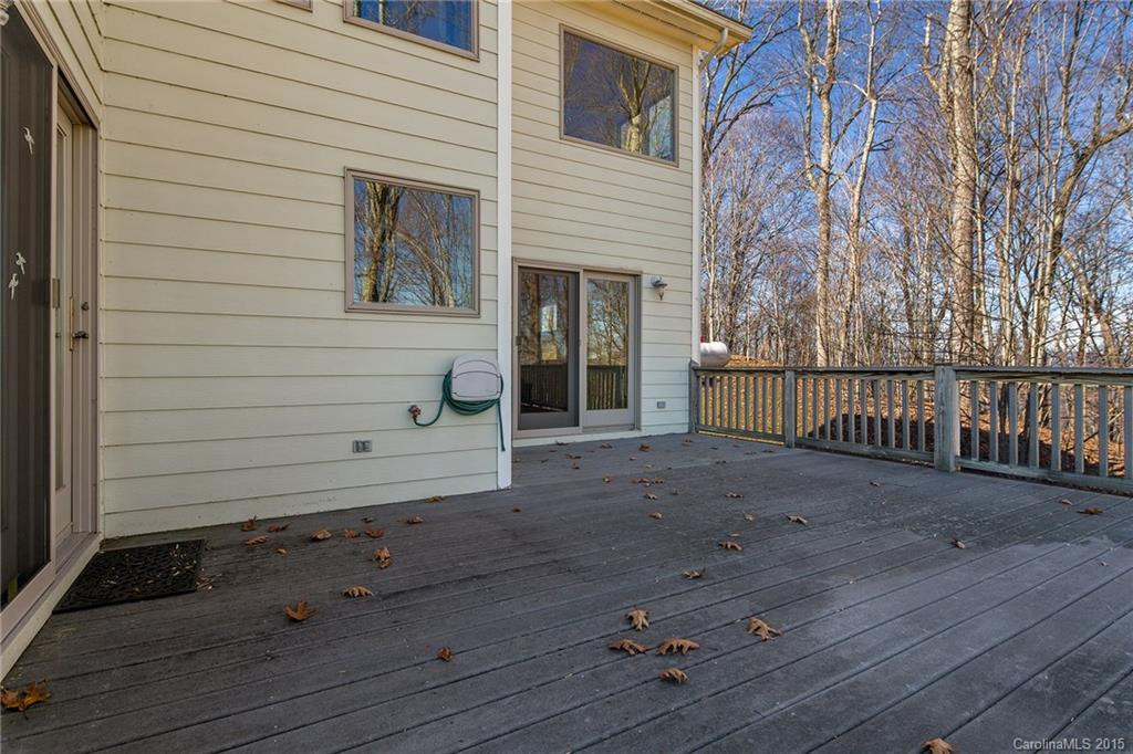 1374 Mountain View Road - Photo 18
