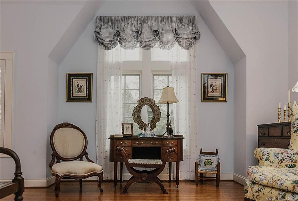 341 Vanderbilt Road - Photo 11