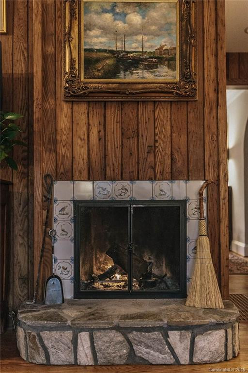 341 Vanderbilt Road - Photo 15