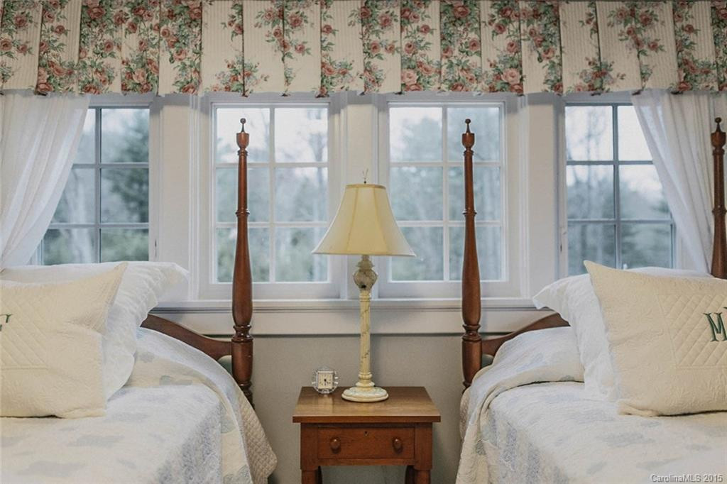 341 Vanderbilt Road - Photo 21
