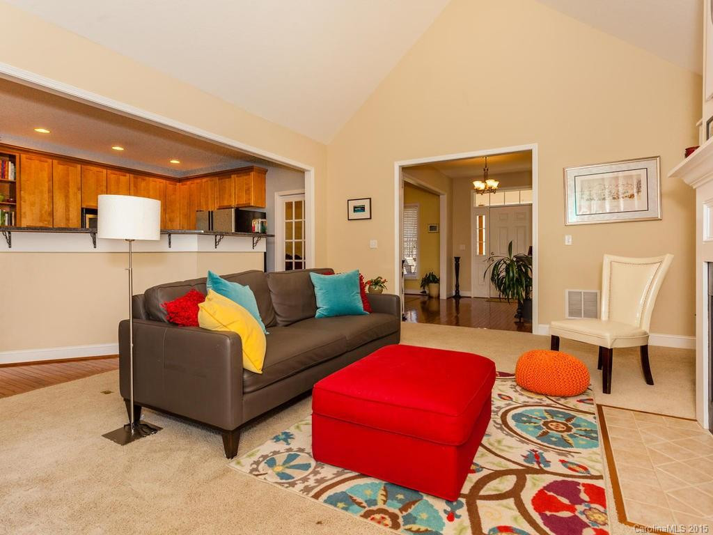 385 Bradford Hill Road - Photo 6
