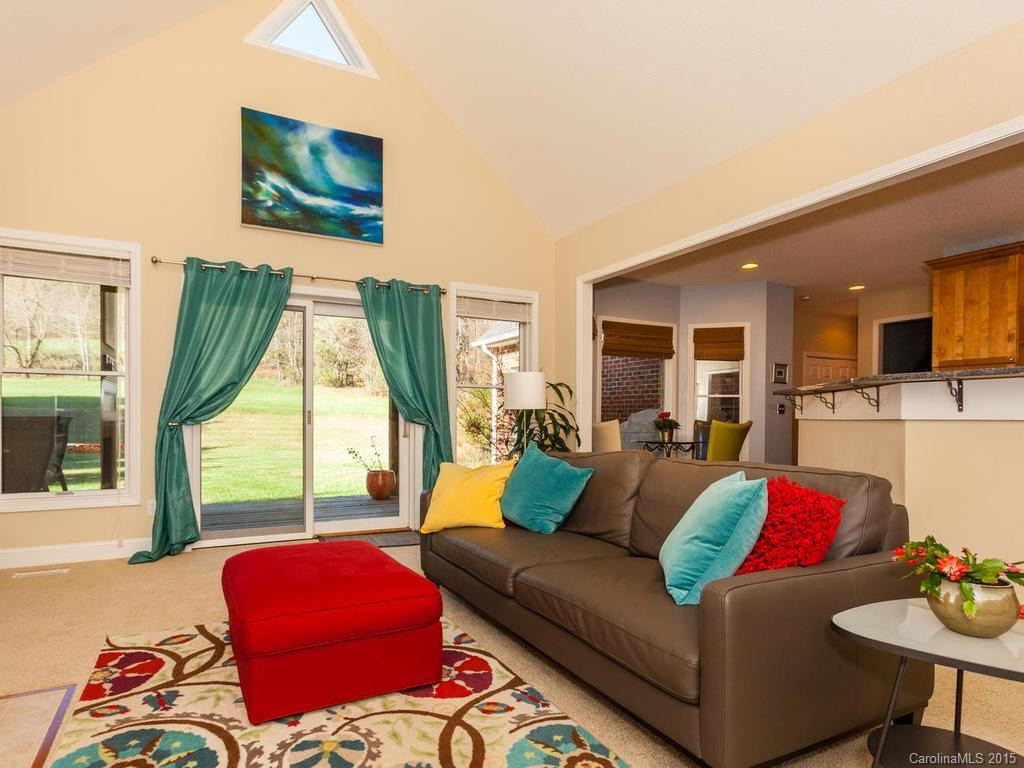 385 Bradford Hill Road - Photo 8