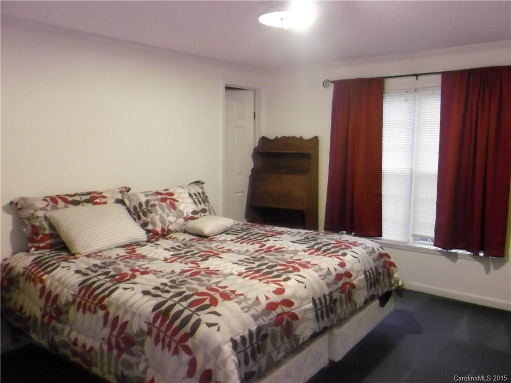 213 Odom Way - Photo 12
