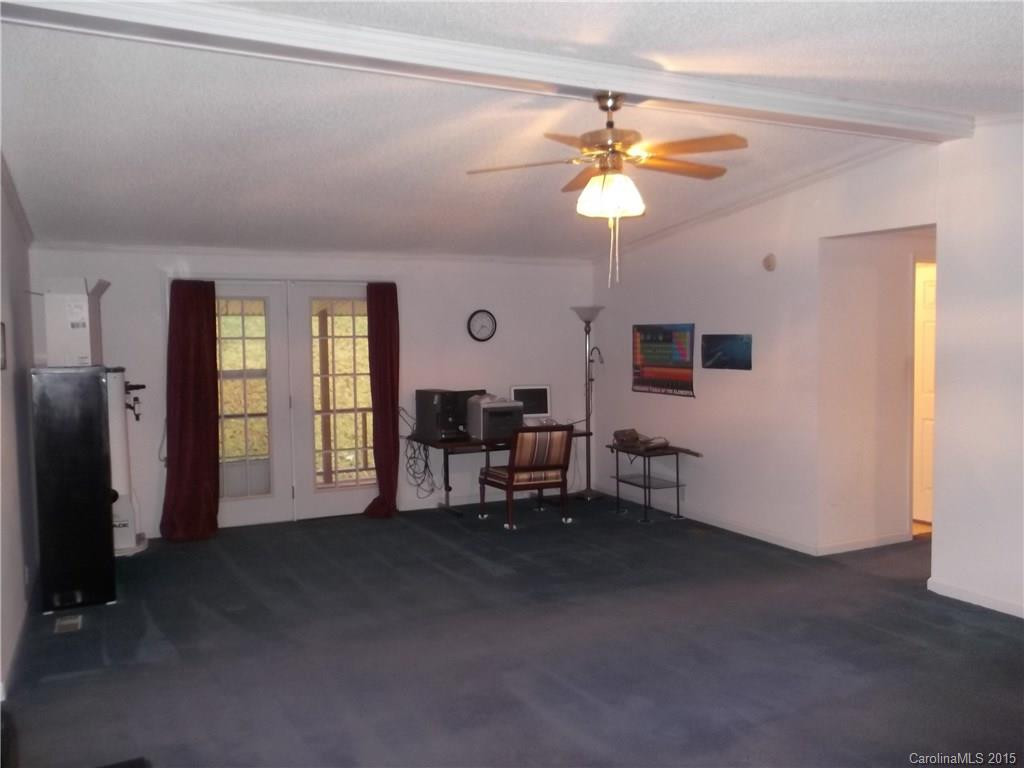 213 Odom Way - Photo 3