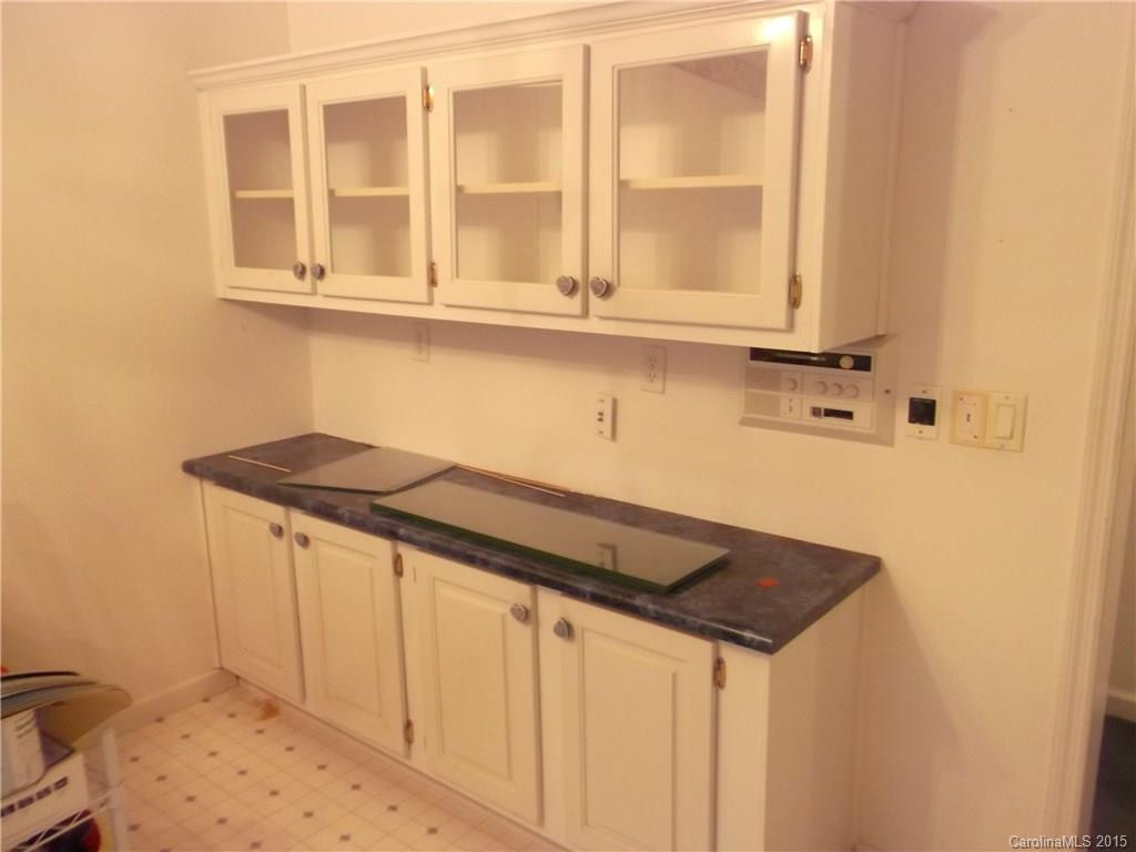 213 Odom Way - Photo 8