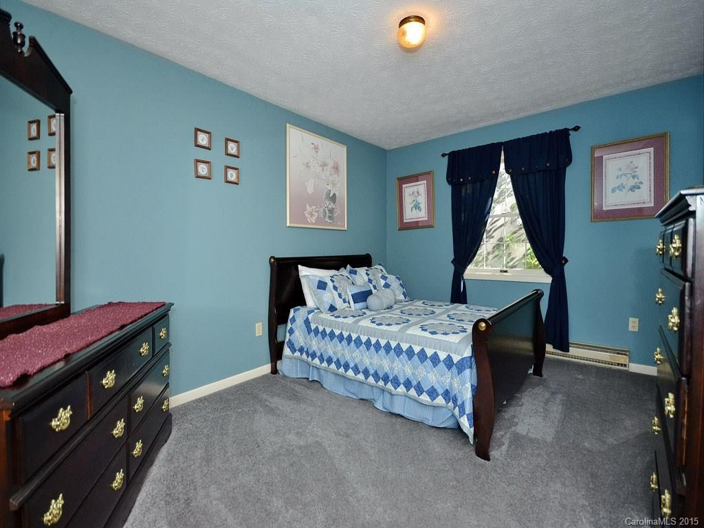 91 Thomas Park Drive - Photo 7