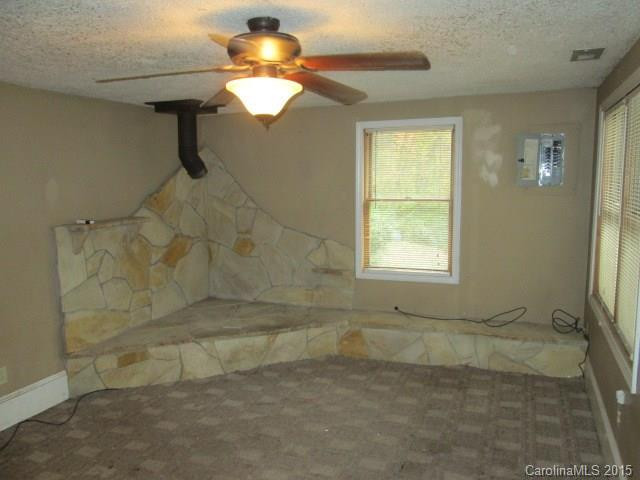 269 Terrys Gap Road - Photo 10