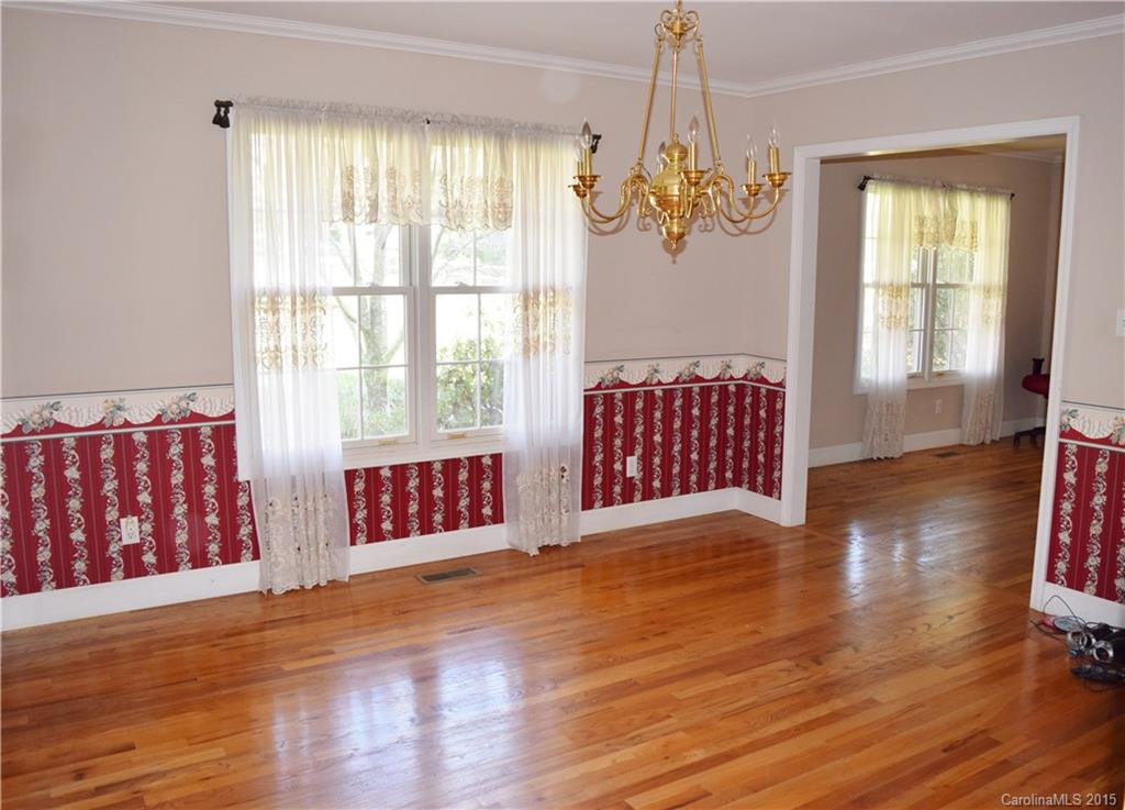 6 Cambridge Drive - Photo 4