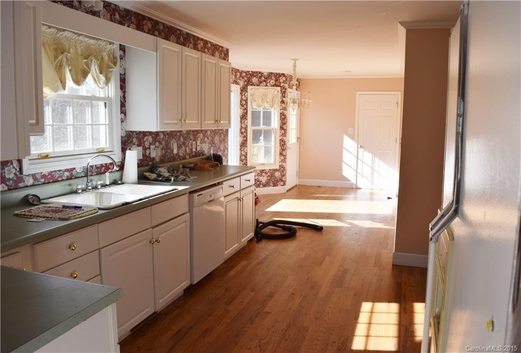 6 Cambridge Drive - Photo 5