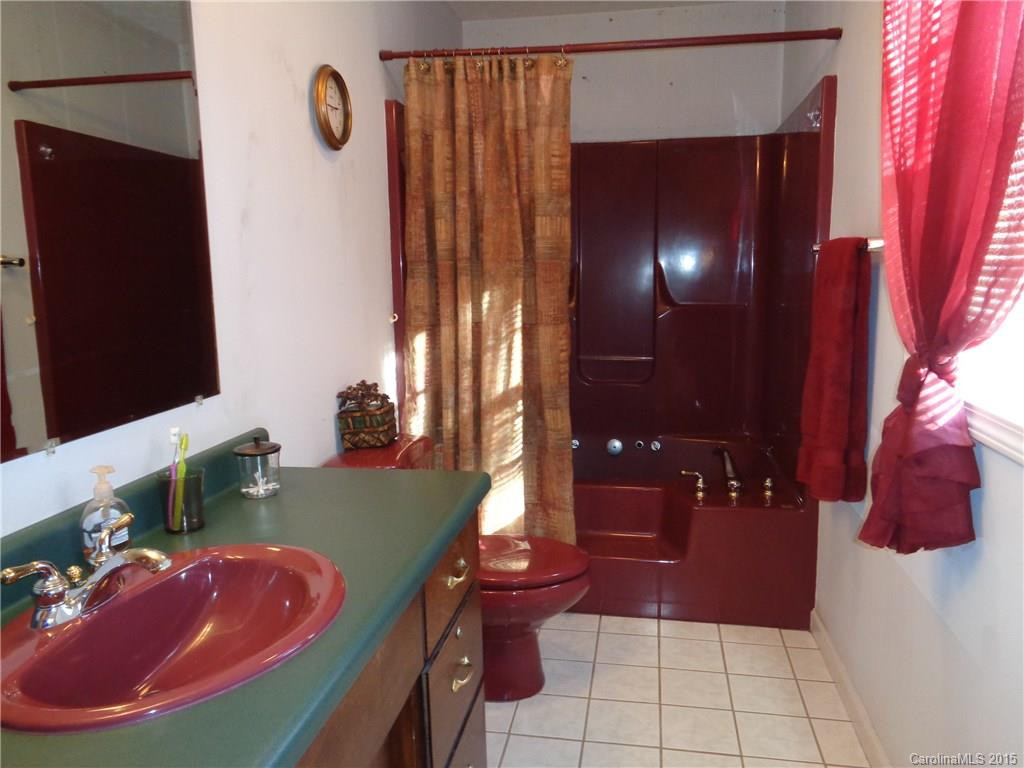 20 Hillside Drive - Photo 11