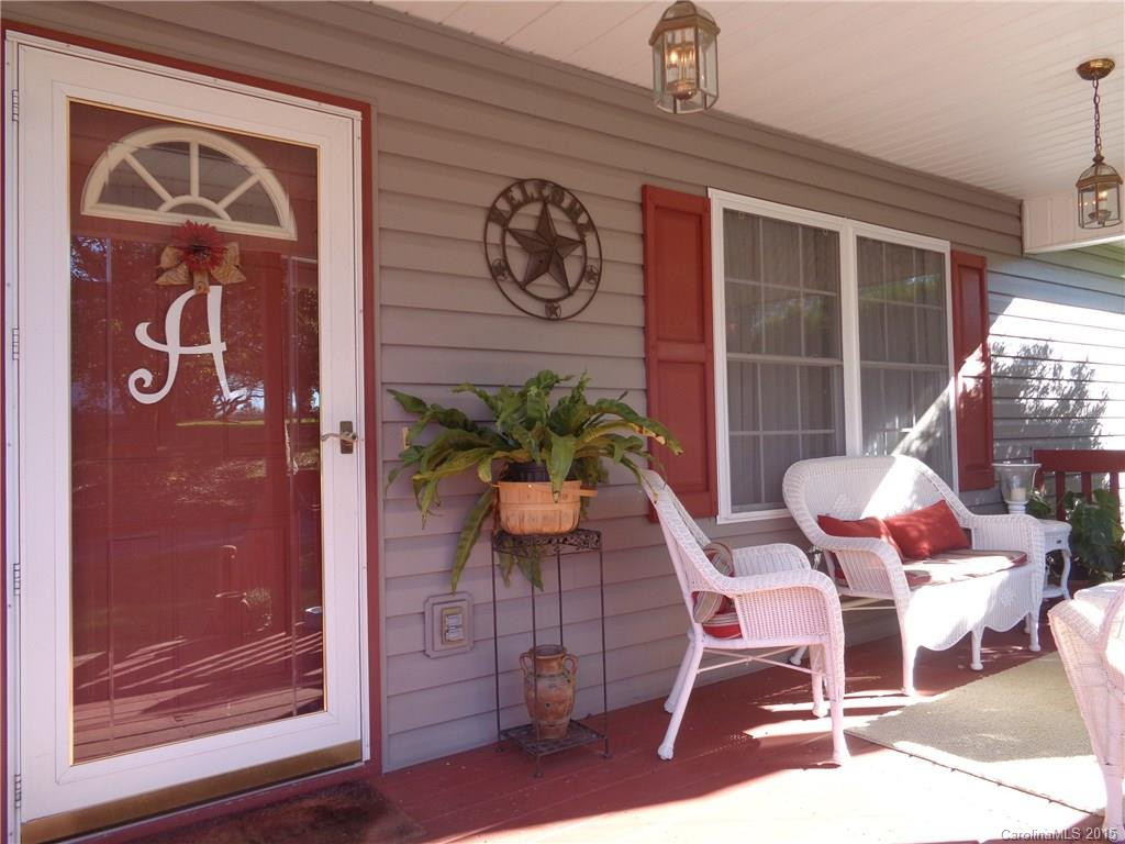 20 Hillside Drive - Photo 3