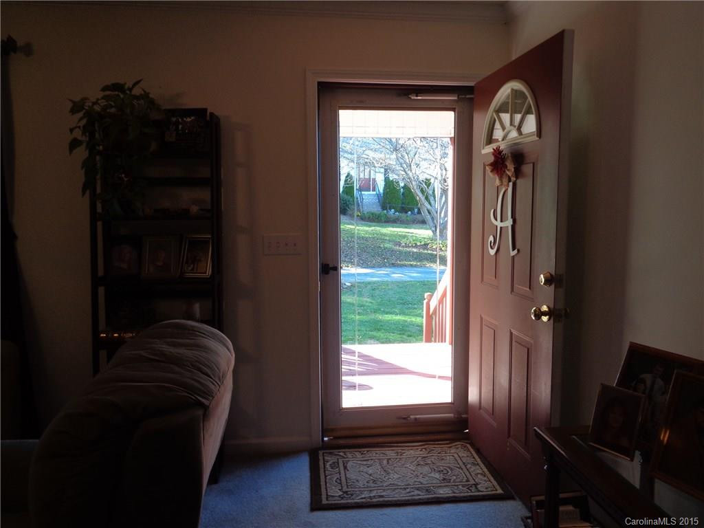20 Hillside Drive - Photo 4