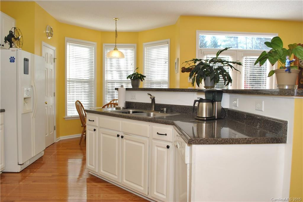 101 Riverbirch Drive #66 - Photo 10