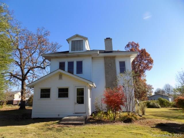 216 Powell Street - Photo 2