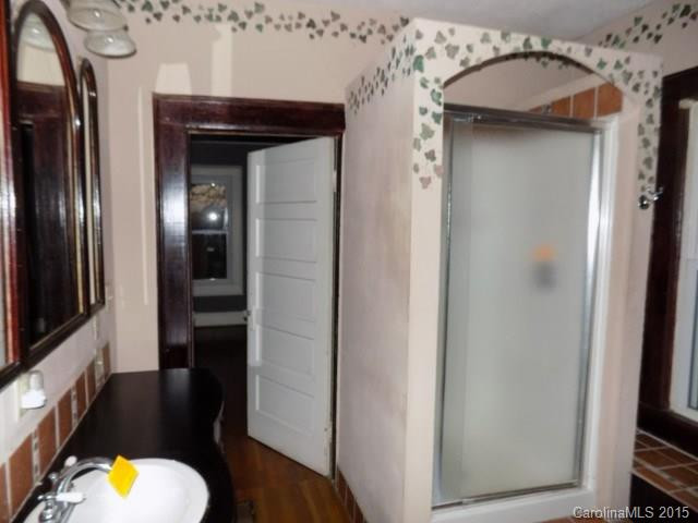 216 Powell Street - Photo 18